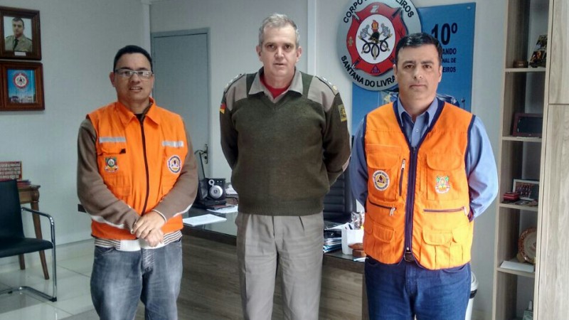 Coordenadores da 6ª Crepdec foram até Santana do Livramento, para reunir-se com comandante do 10º CRB