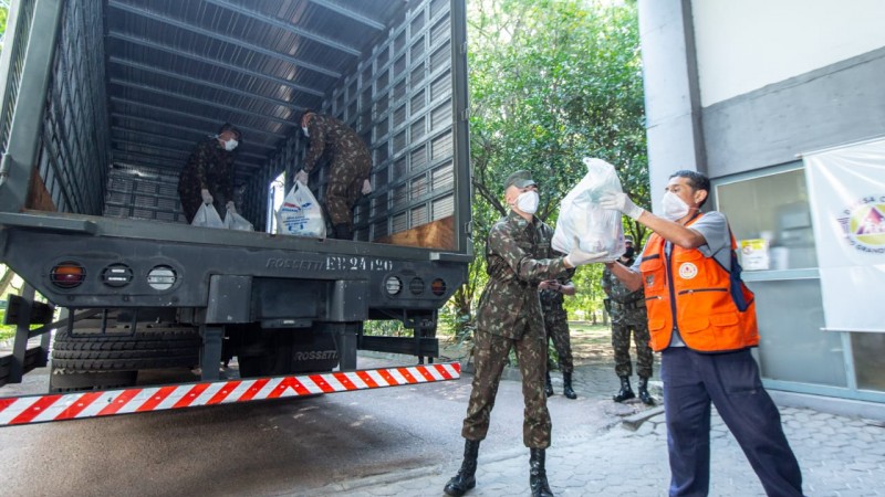 Ação de enfrentamento ao coronavírus no RS conta com apoio do Exército Brasileiro.
