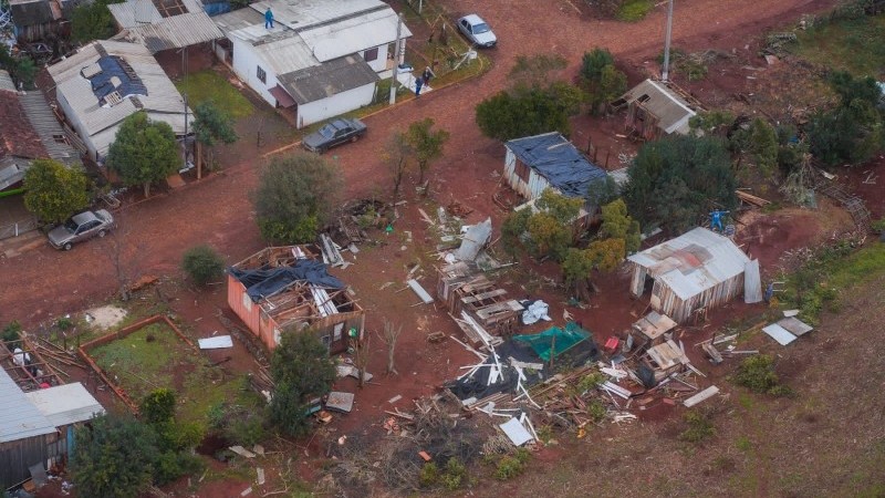 No bairro Progresso, em Campo Novo, cerca de 80 moradias foram atingidas total ou parcialmente