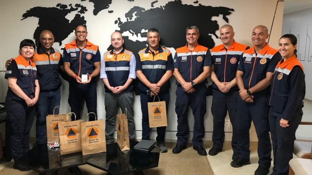 A equipe da Casa Militar- Proteção e Defesa Civil do RS recepcionou ontem uma equipe da Defesa Civil do estado de São Paulo, que veio até a região do Vale do Taquari para apoiar os municípios atingidos pela enchente. 